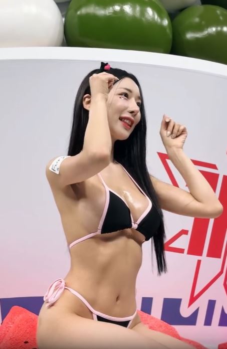 4e72a684f2dac1f3e0122feb06a78e76_1765004572_7298.jpg 4e72a684f2dac1f3e0122feb06a78e76_1765004572_7298.jpg